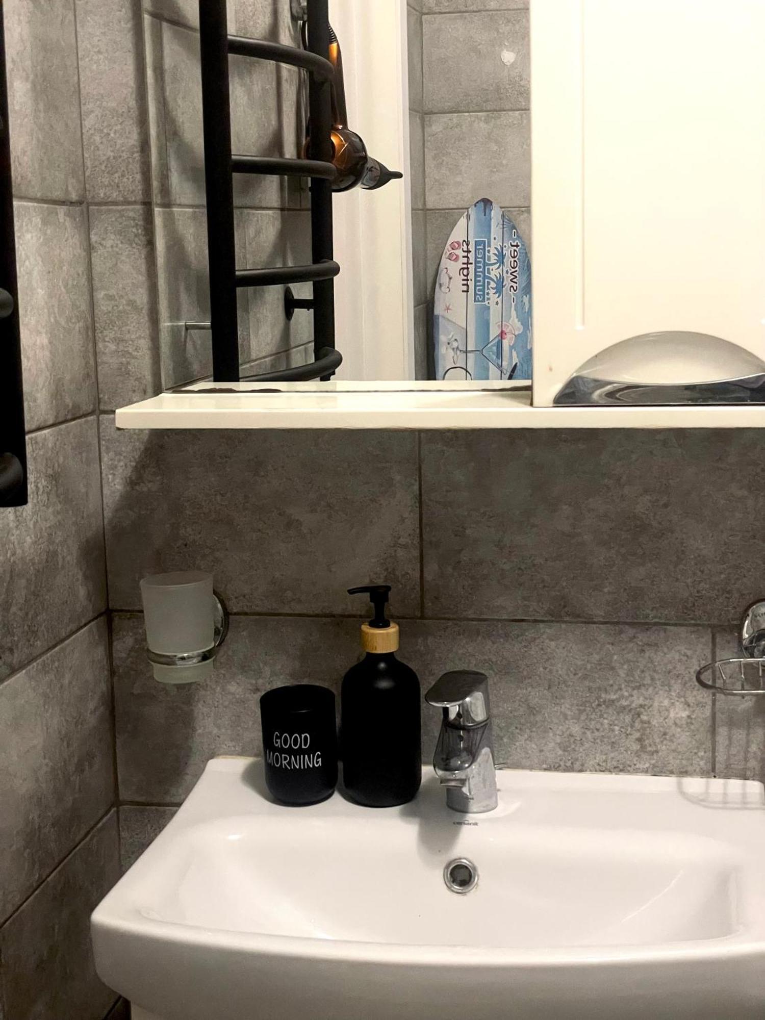 Apartment Kiev Esterno foto